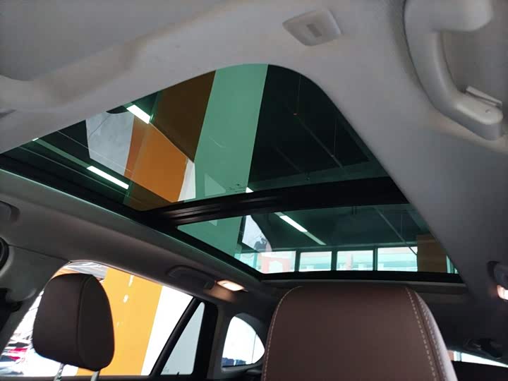 Фото 17 - BMW X1