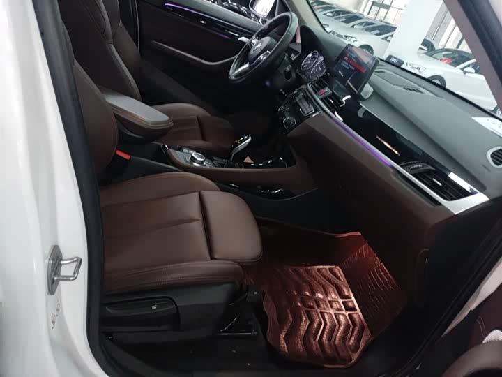 Фото 24 - BMW X1