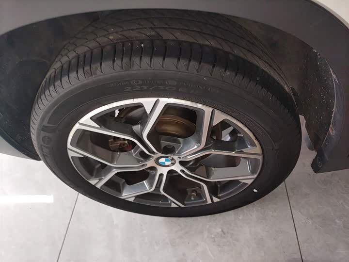 Фото 29 - BMW X1