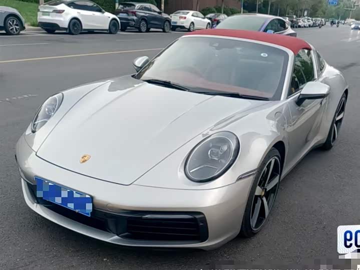 Фото 1 - Porsche 911