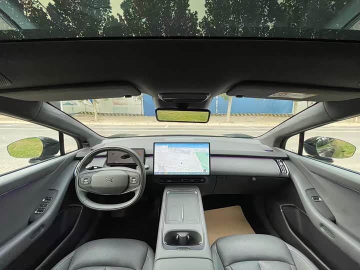 Фото 14 - XPeng F57