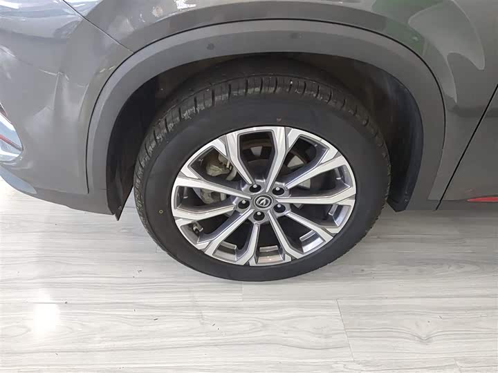 Фото 23 - Changan CS75 Plus