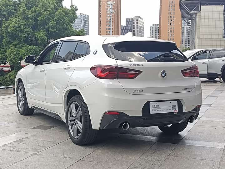 Фото 6 - BMW X2