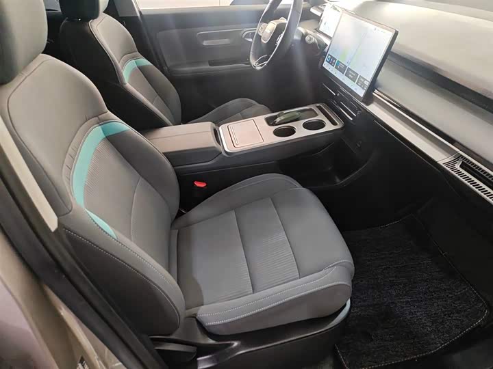 Фото 3 - GAC Aion Y