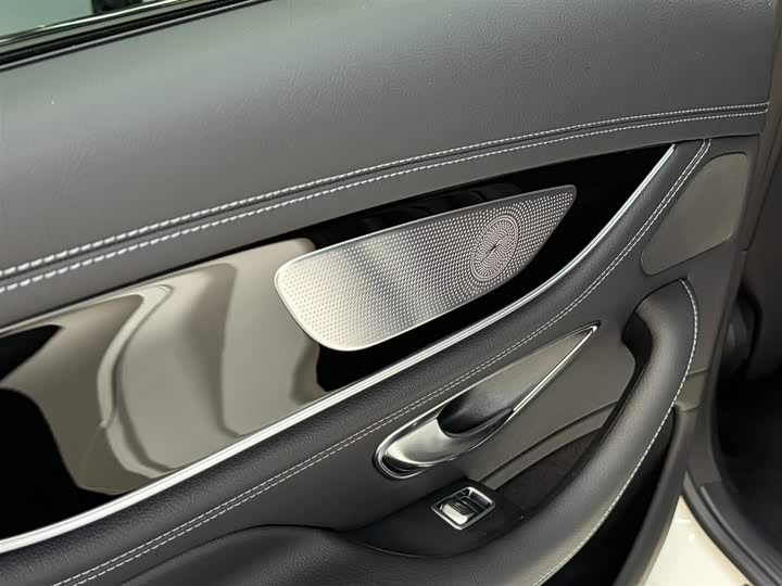 Фото 14 - Mercedes-Benz AMG GT