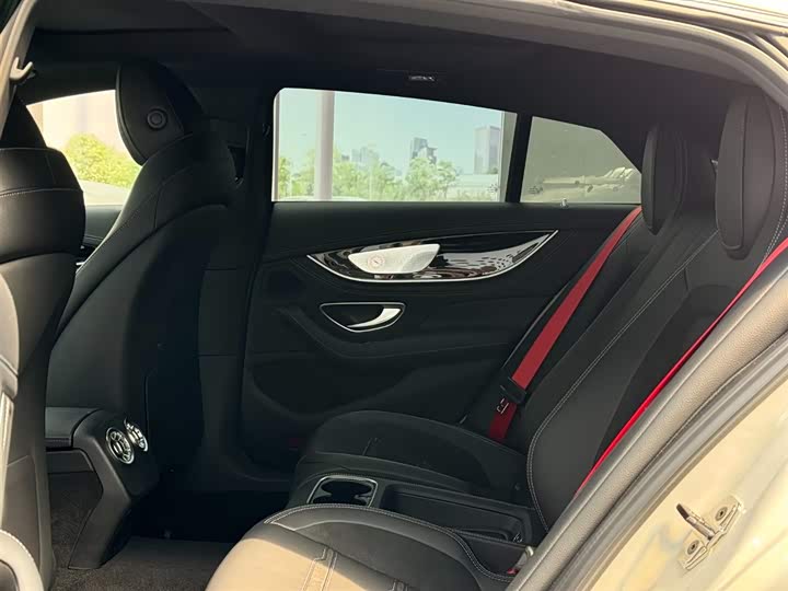 Фото 15 - Mercedes-Benz AMG GT