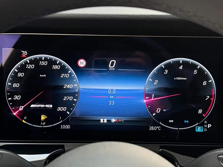 Фото 17 - Mercedes-Benz AMG GT