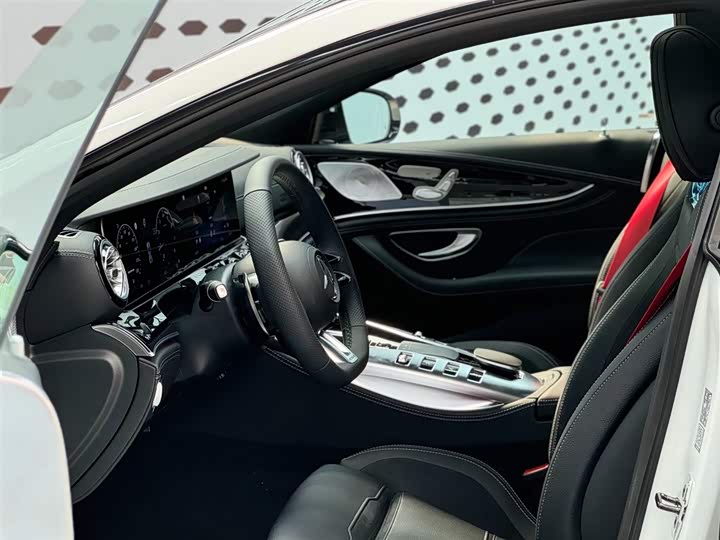 Фото 8 - Mercedes-Benz AMG GT