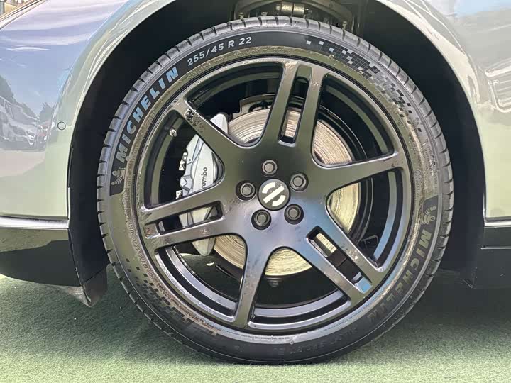 Фото 20 - HiPhi Z