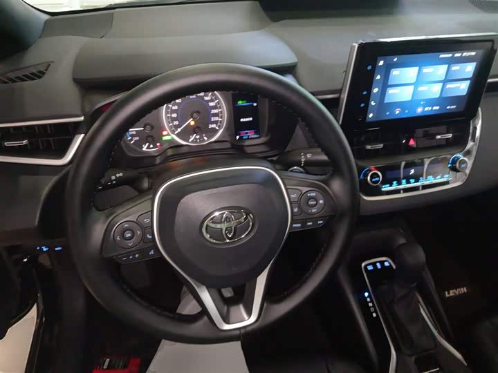 Фото 11 - Toyota Levin