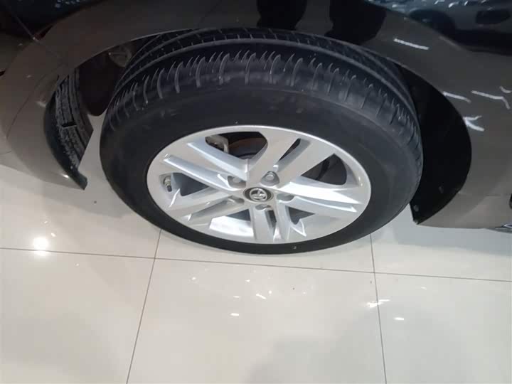 Фото 30 - Toyota Levin