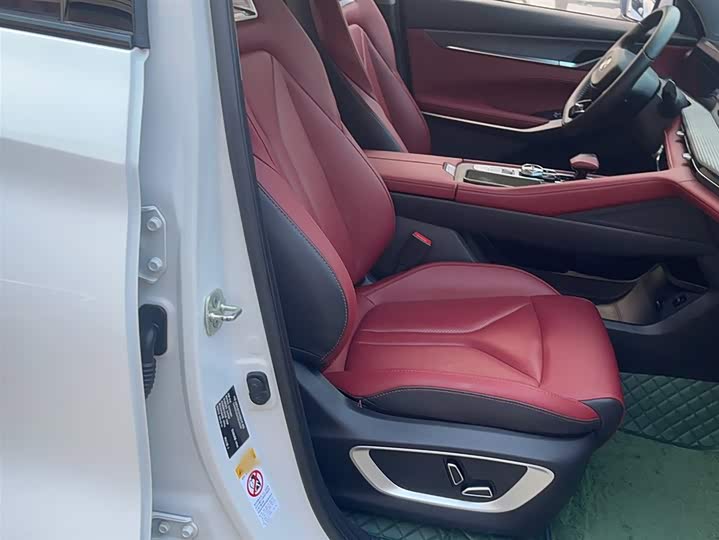 Фото 3 - Changan CS75 Plus