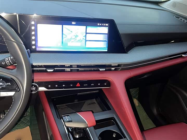 Фото 6 - Changan CS75 Plus