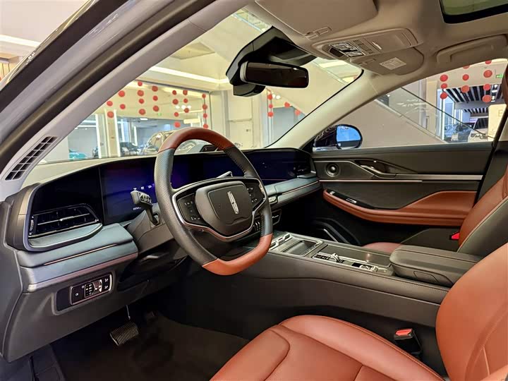 Фото 22 - Lincoln Z (Zephyr)