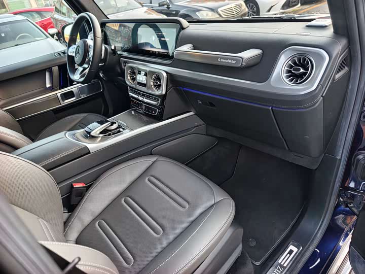 Фото 12 - Mercedes-Benz G-Class