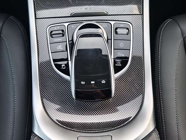 Фото 16 - Mercedes-Benz G-Class