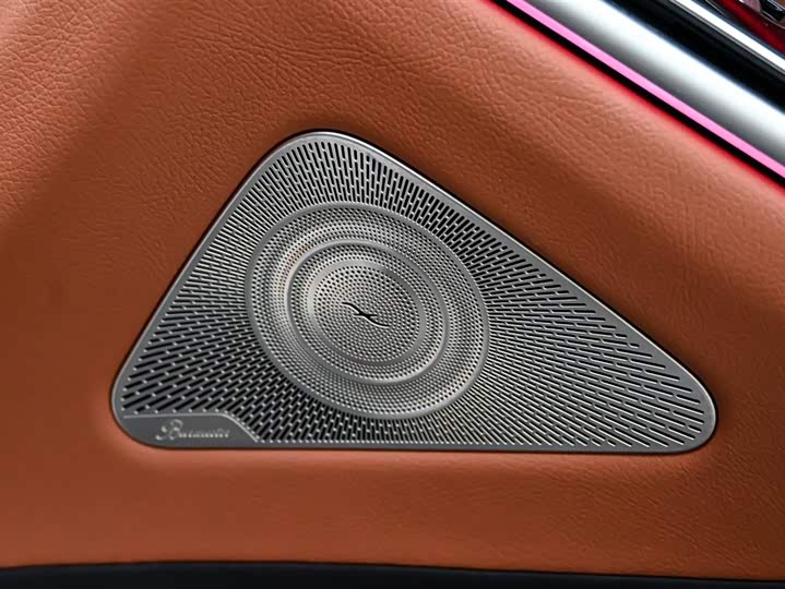 Фото 28 - Mercedes-Benz Maybach S-Class