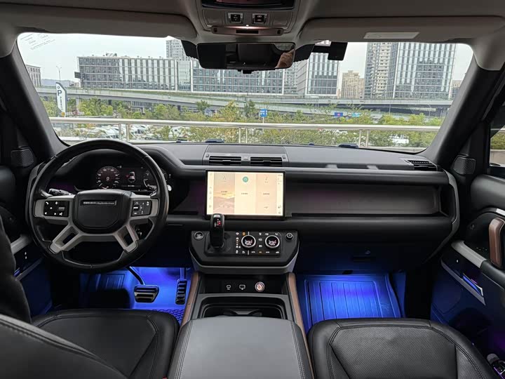 Фото 6 - Land Rover Defender