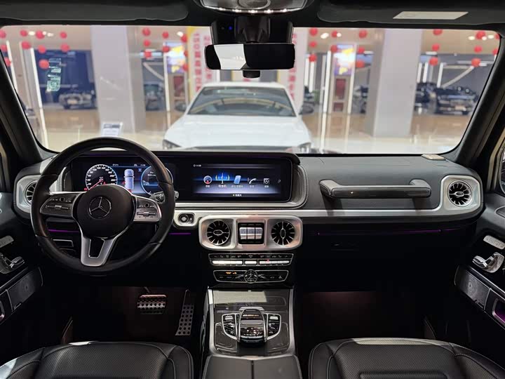 Фото 13 - Mercedes-Benz G-Class