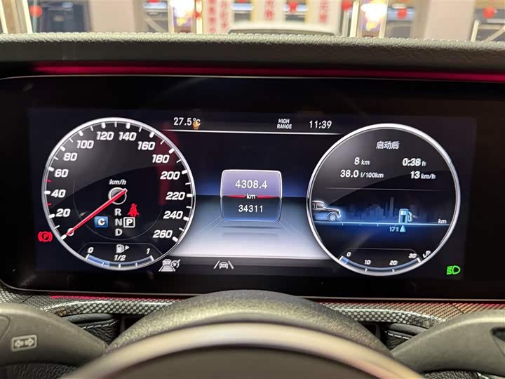 Фото 15 - Mercedes-Benz G-Class