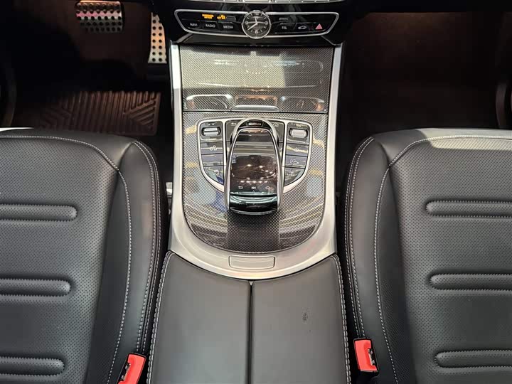 Фото 20 - Mercedes-Benz G-Class