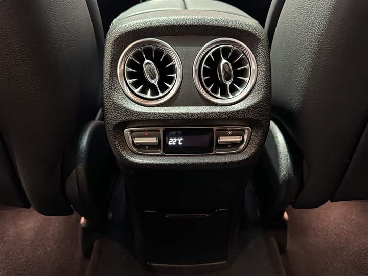 Фото 28 - Mercedes-Benz G-Class