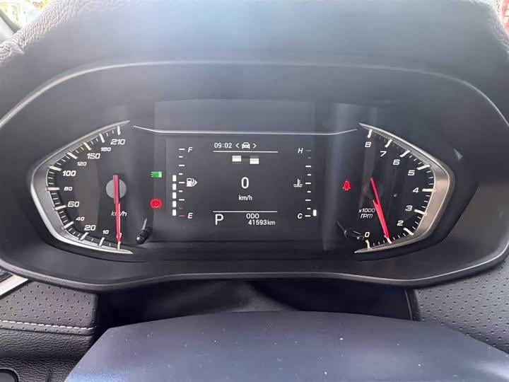 Фото 4 - Maxus G50