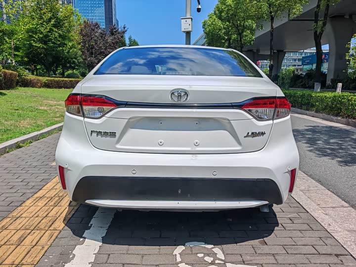 Фото 9 - Toyota Levin