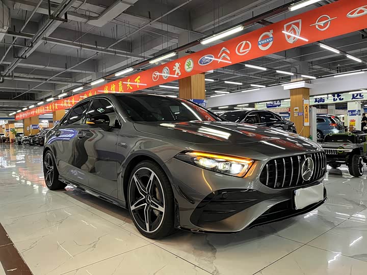 Фото 6 - Mercedes-Benz A-Class AMG