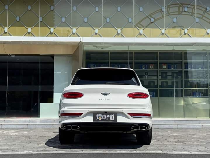 Фото 4 - Bentley Bentayga