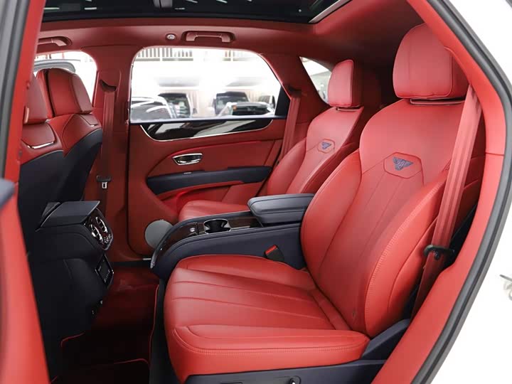 Фото 7 - Bentley Bentayga