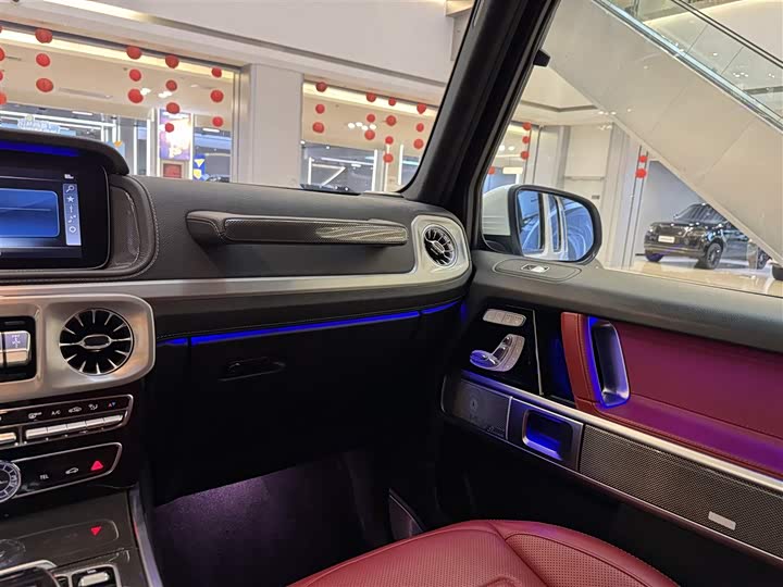 Фото 20 - Mercedes-Benz G-Class