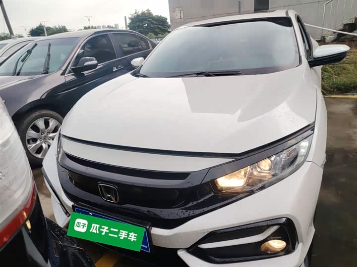 Фото 3 - Honda Civic