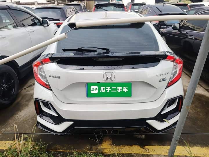 Фото 6 - Honda Civic