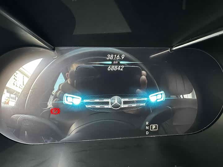 Фото 10 - Mercedes-Benz GLC-Class