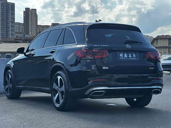 Фото 17 - Mercedes-Benz GLC-Class