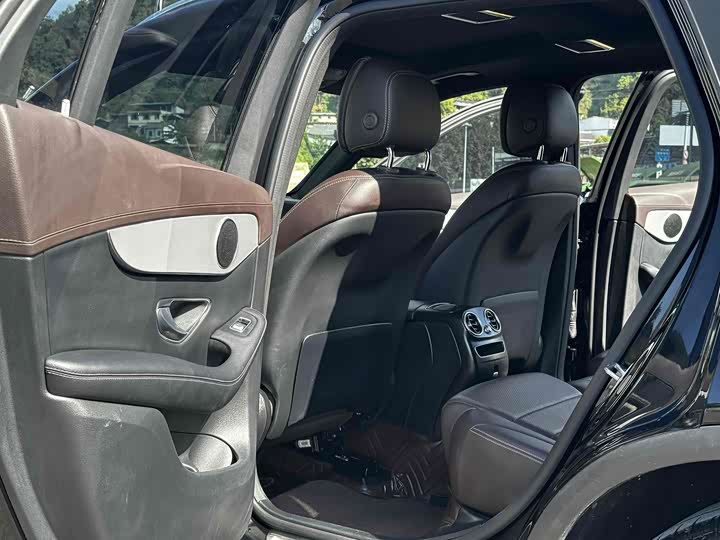 Фото 6 - Mercedes-Benz GLC-Class