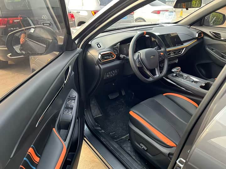 Фото 2 - Changan Oshan X5