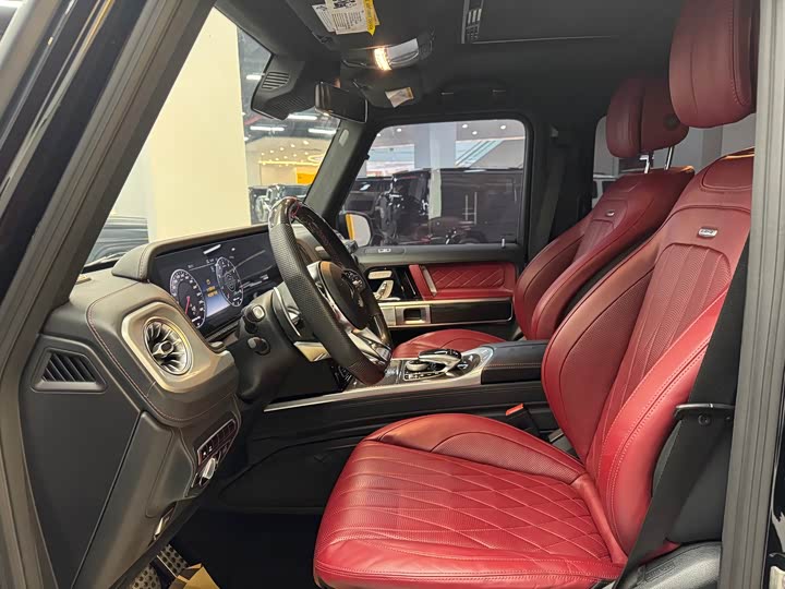 Фото 9 - Mercedes-Benz G-Class AMG