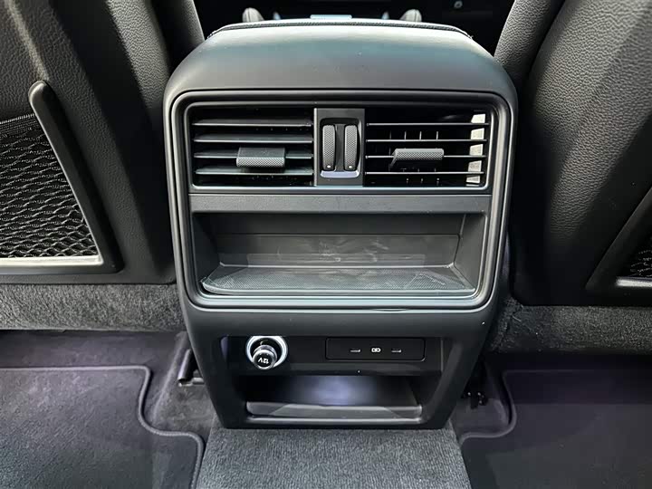 Фото 16 - Porsche Cayenne