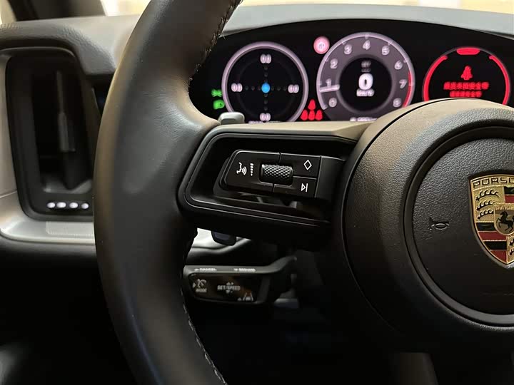 Фото 19 - Porsche Cayenne