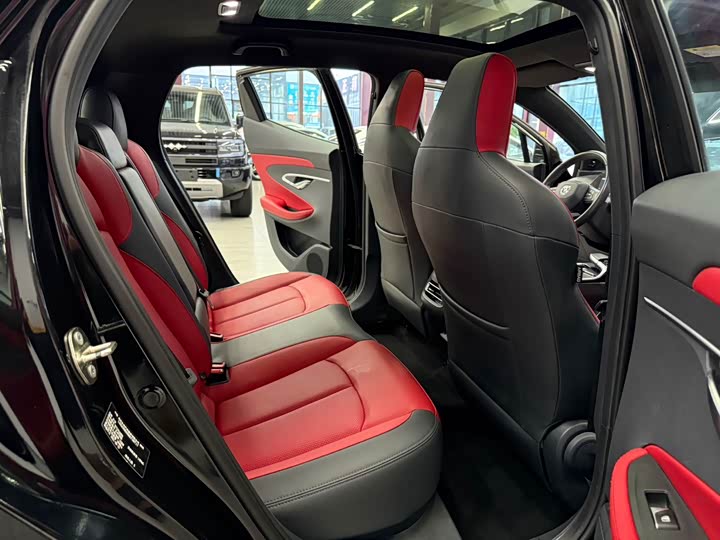 Фото 17 - Changan UNI-T