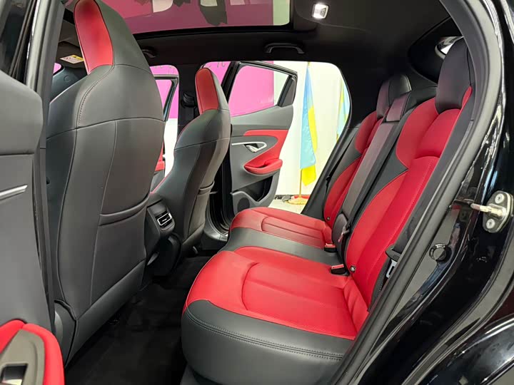 Фото 8 - Changan UNI-T