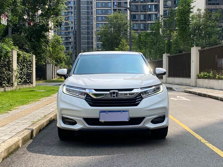 Фото 2 - Honda Avancier