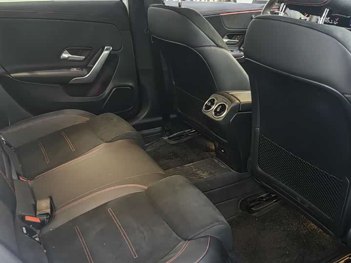 Фото 6 - Mercedes-Benz A-Class