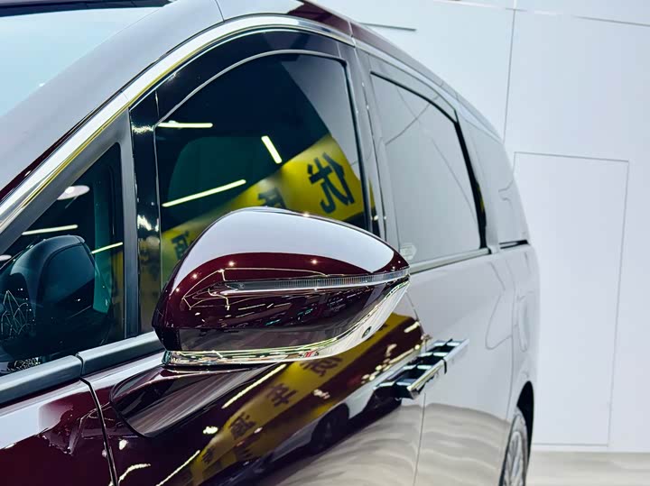 Фото 30 - Buick GL8 Hybrid