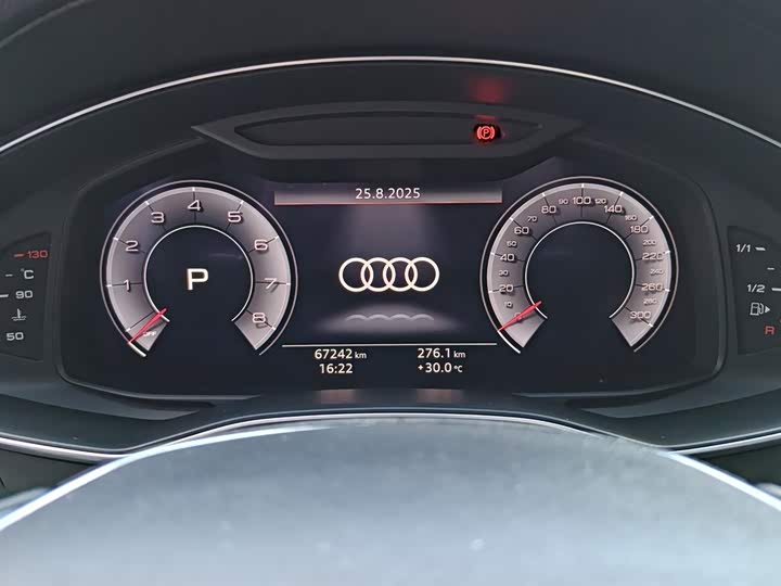 Фото 11 - Audi A6