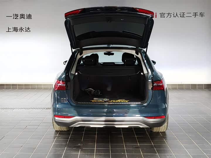 Фото 8 - Audi A6