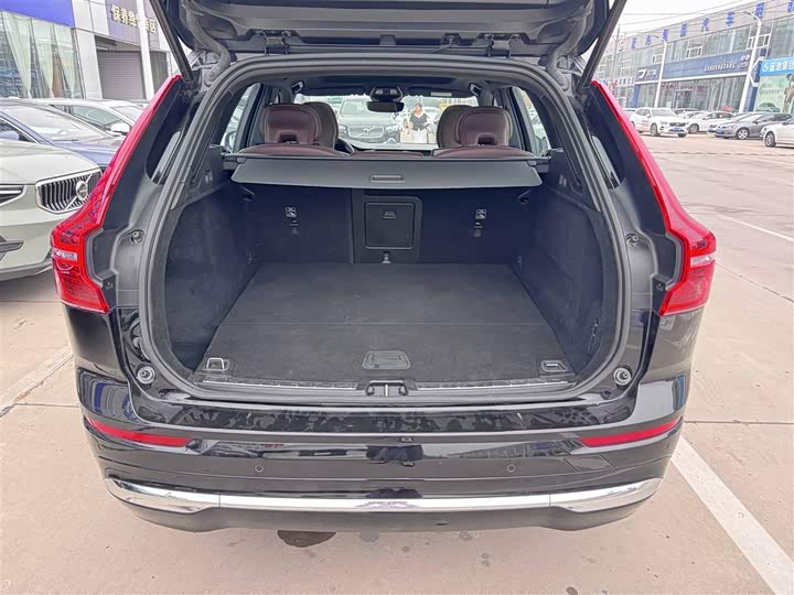 Фото 13 - Volvo XC60 Hybrid