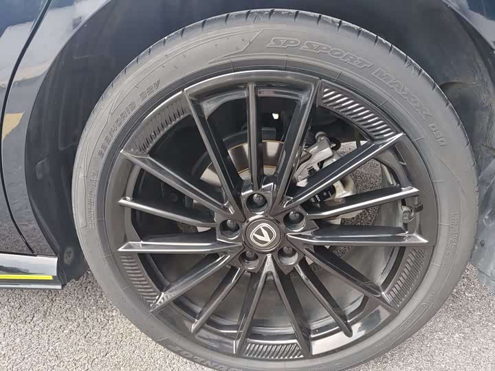 Фото 12 - Changan UNI-V